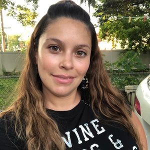 Meet your Posher, Selina